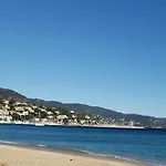 Lägenhet Petit Nid Au Lavandou *