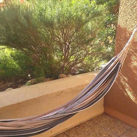 Petit Nid Au Lavandou *