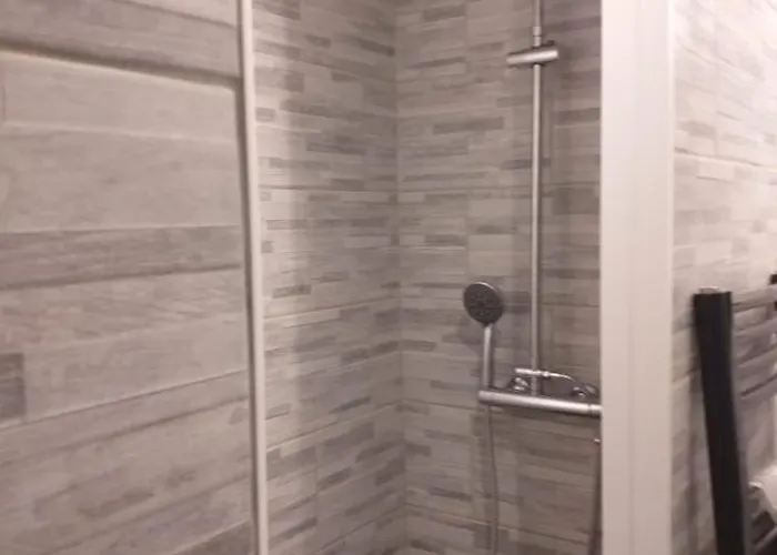 Petit Nid Au Lavandou Lägenhet Le Lavandou